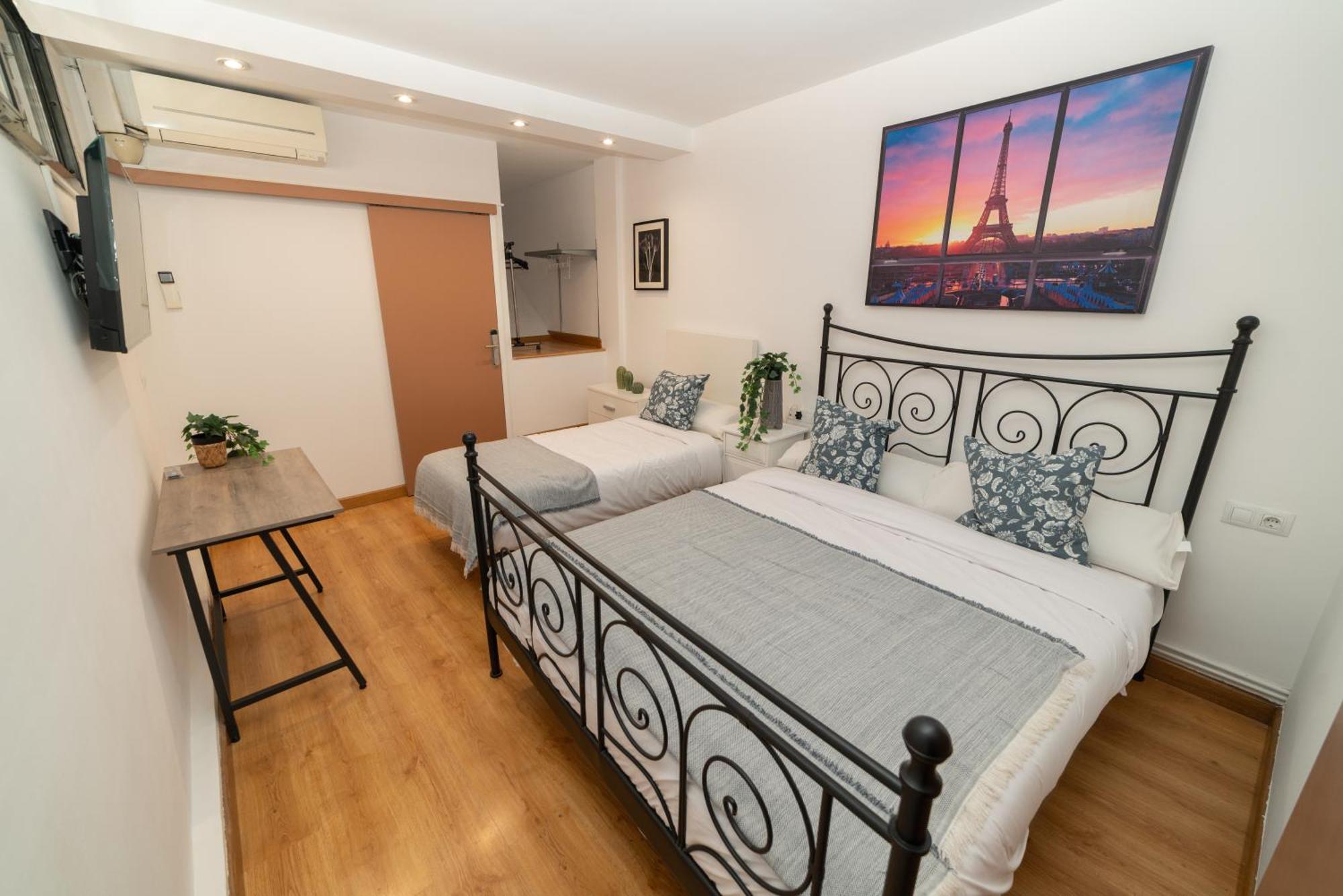 Barcelona Apartment Near Park Guell Exterior photo